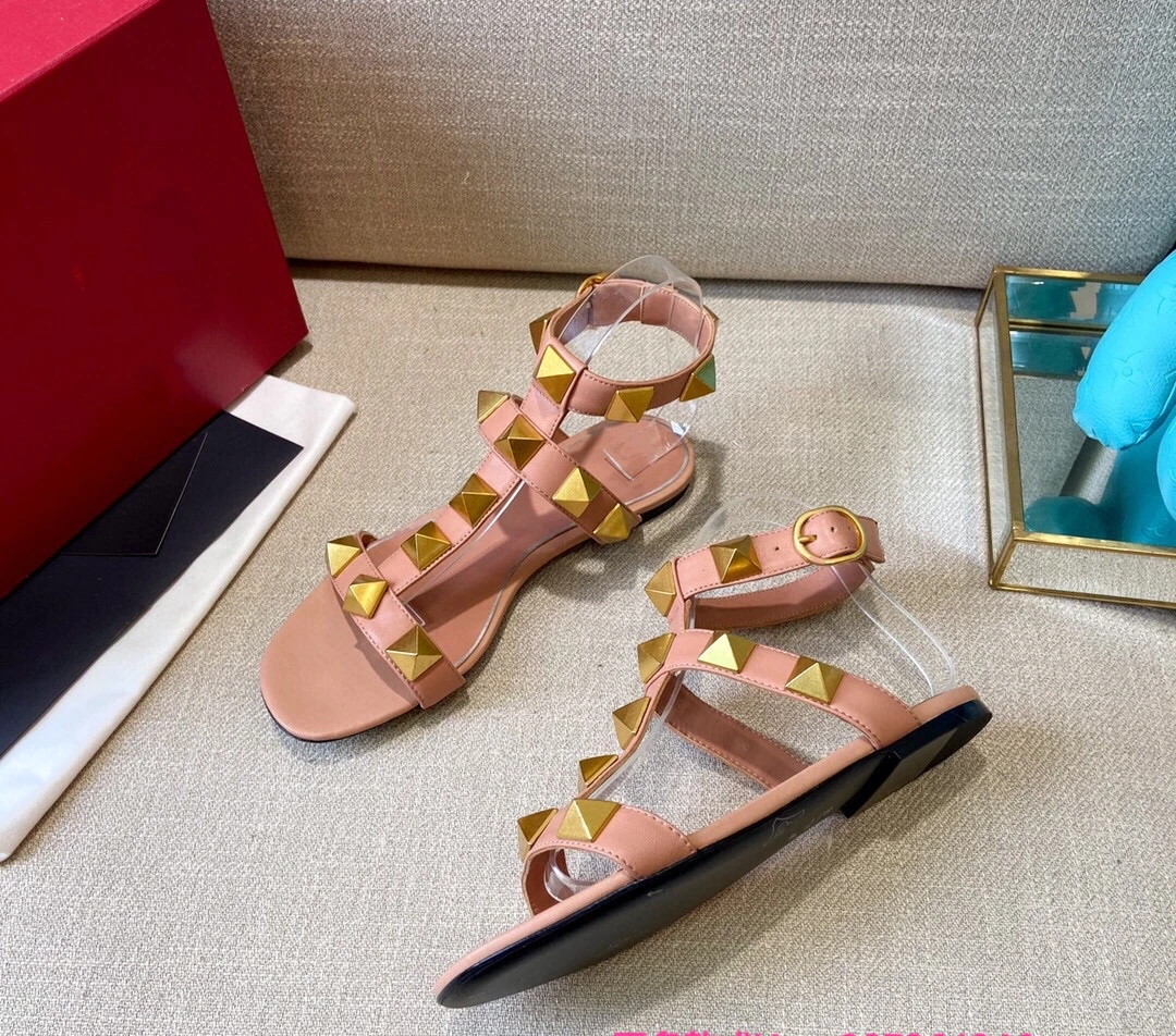 2023 Summer New Round Toe Open Toe Flat Women's Shoes Rivet High Top Roman Sandals Fashion Sandals - Image 10